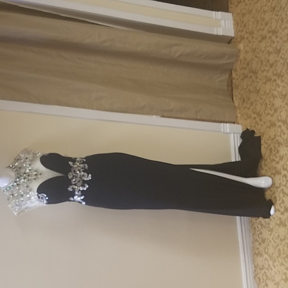 Alyce Paris size 4 prom dress
